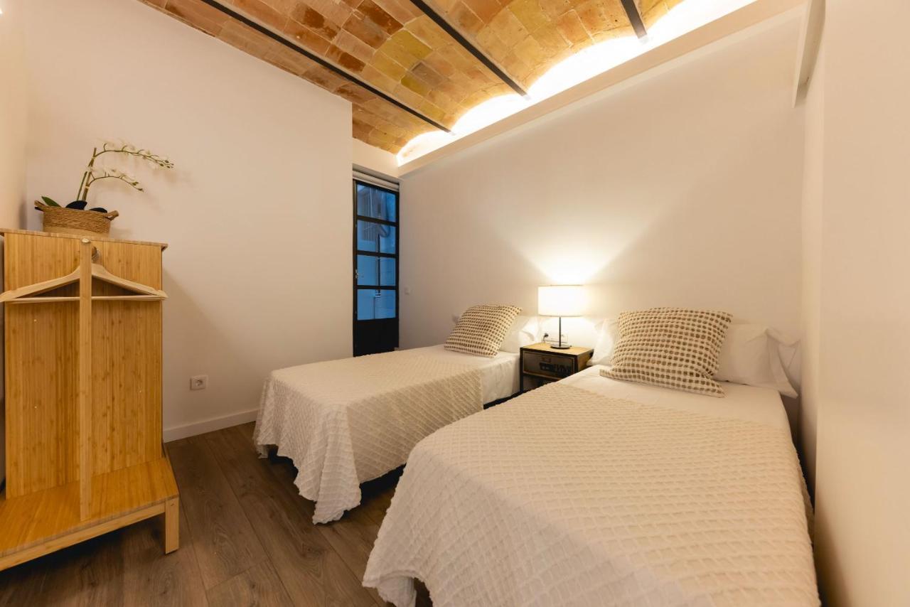 Bravissimo Cort Reial Entresol B Apartment Girona Bagian luar foto
