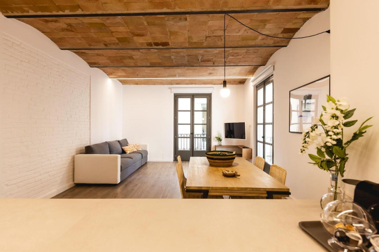 Bravissimo Cort Reial Entresol B Apartment Girona Bagian luar foto